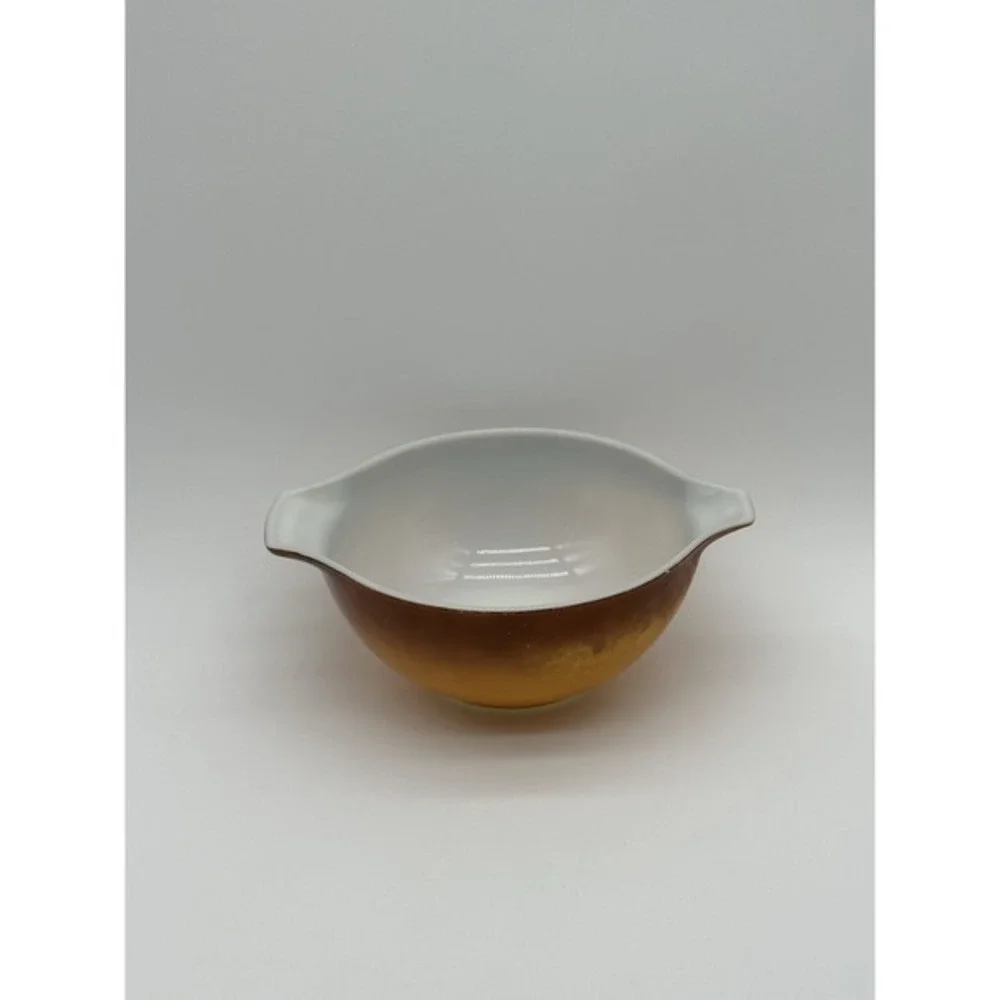Pyrex this vintage